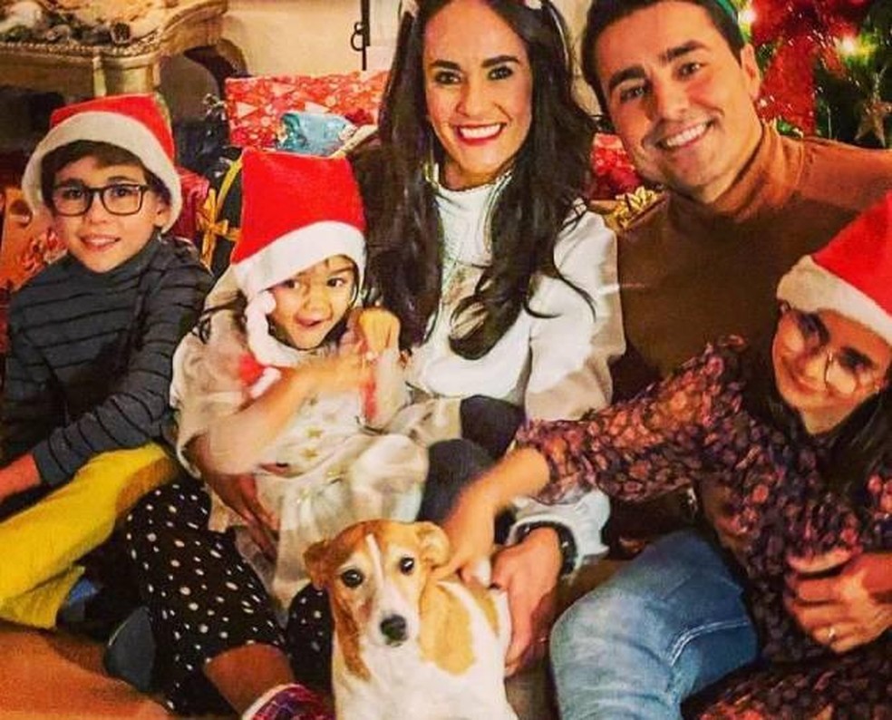 Ricardo Pereira e sua família são responsáveis pela cachorra Minnie — Foto: ( Instagram/ @ricardotpereira/ Reprodução)