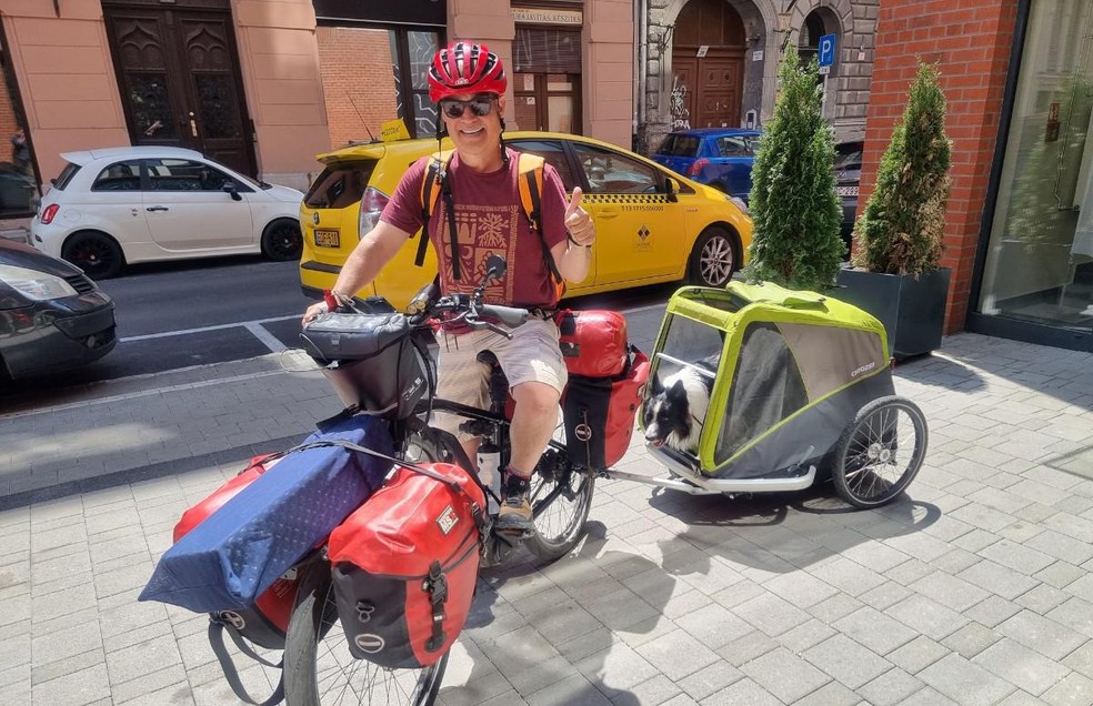 Belmiro e Éleefe viajam ao redor do mundo de bicicleta — Foto: ( Luis Fernando Prestes/ Arquivo pessoal)