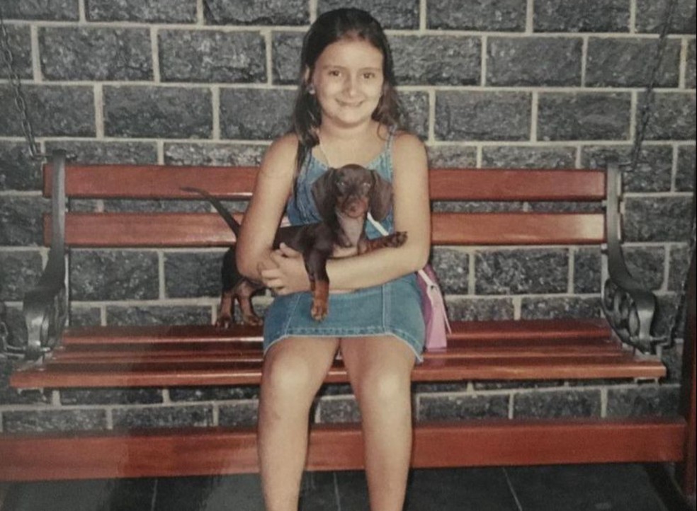 Tico chegou na casa de Rebeca quando ela tinha apenas 6 anos — Foto: Rebeca Carbonaro/ Arquivo pessoal