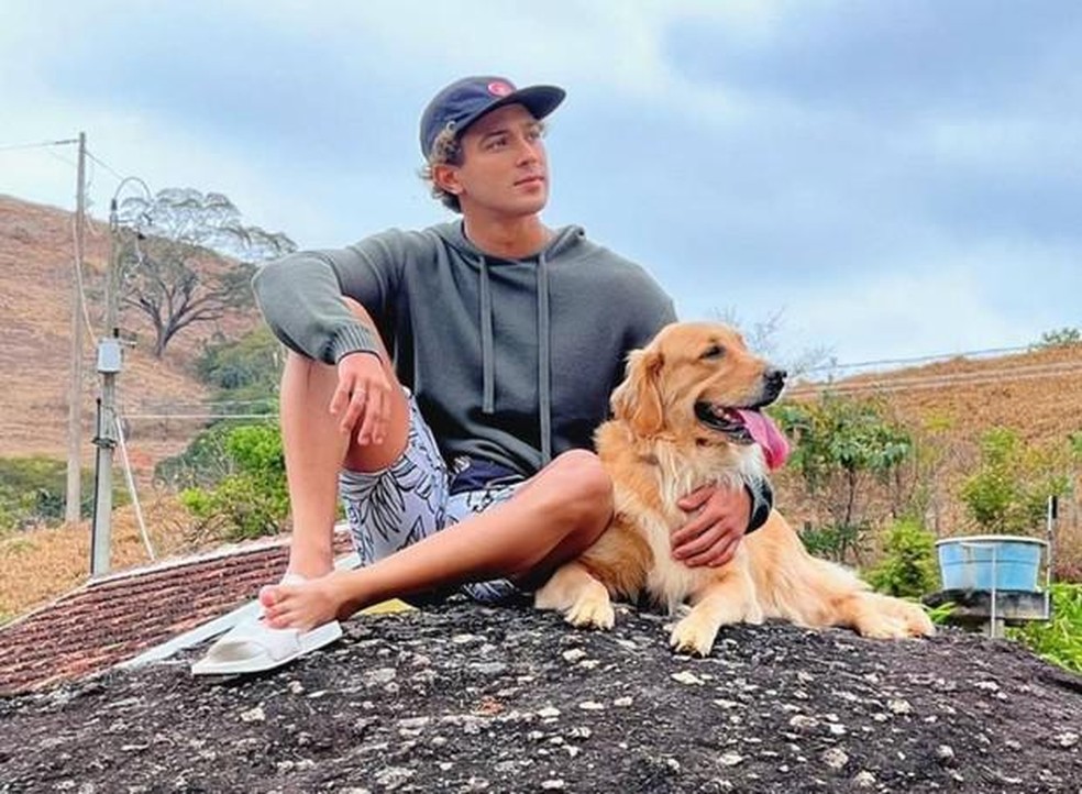 André Luiz Frambach e sua cachorra, Nala  — Foto: Instagram/ @andreluizframbach/ Reprodução